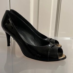 Stuart weitzman peep toe pump black 8.5